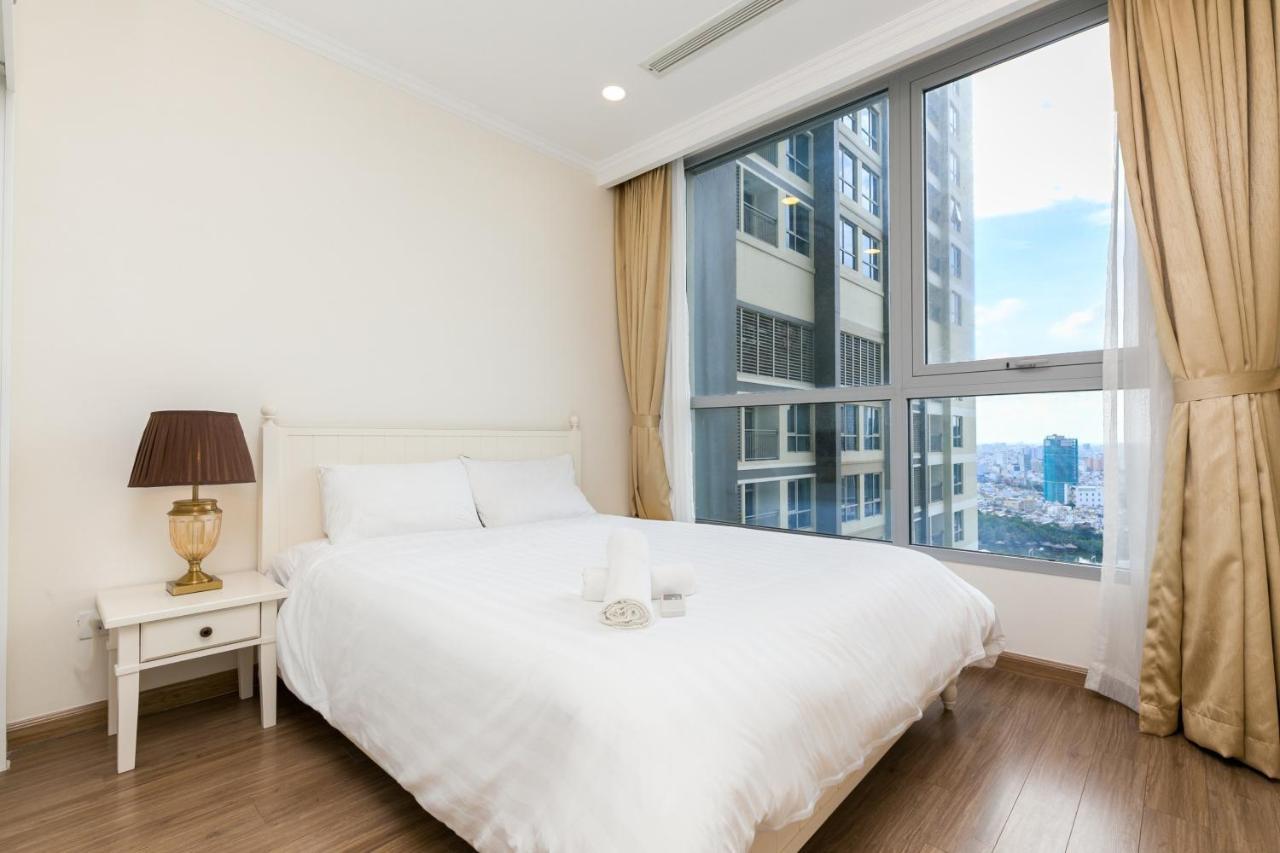 Elvita Landmark Luxury Residence Ho Chi Minh City Exterior photo